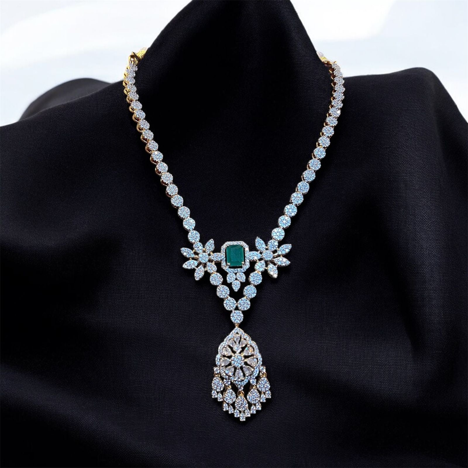 Cute Diamond Replica set