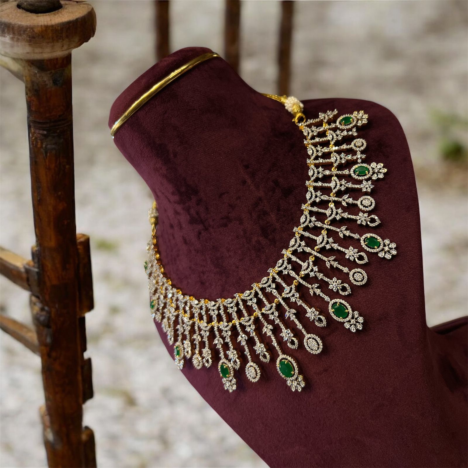 Bridal necklace Sparkle like a diamond, shine like gold